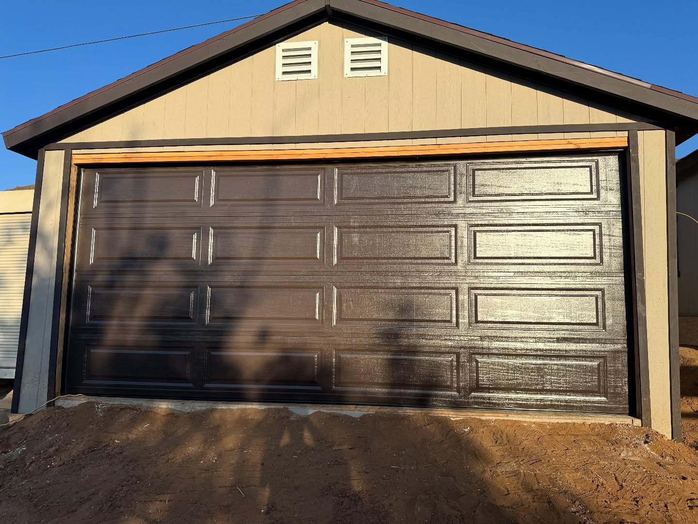 How Much Does an Insulated Garage Door Cost Installed in Menifee